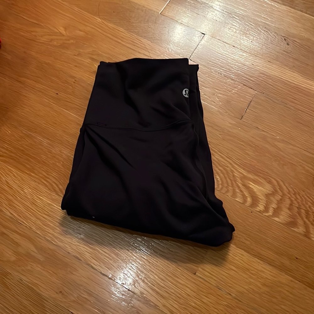 Lululemon wonder under leggings 25 inseam